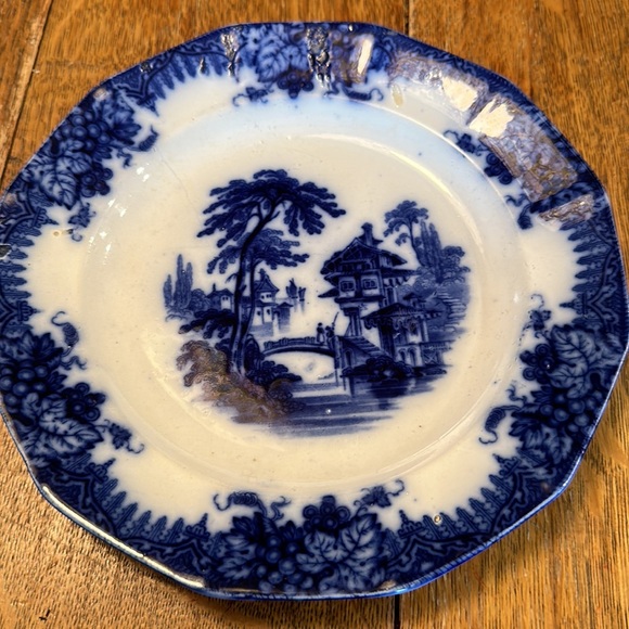 ANTIQUE IRONSTONE FLOW BLUE PLATE RHONE PATTERN, T.F. & CO. THOMAS FELL & CO. - Picture 3 of 5